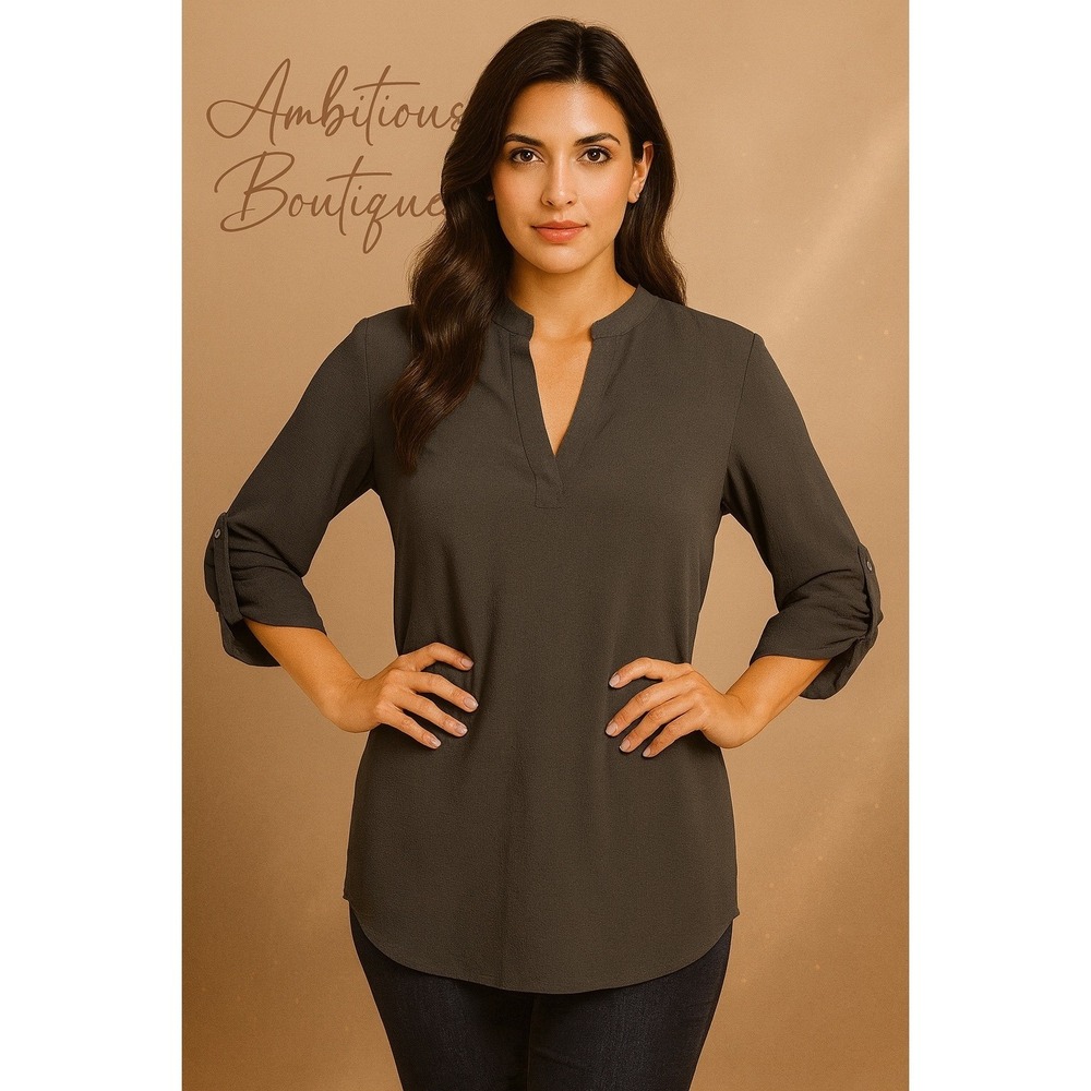 Papaya Women's Black V-Neck Blouse / Size Medium / Sku0101